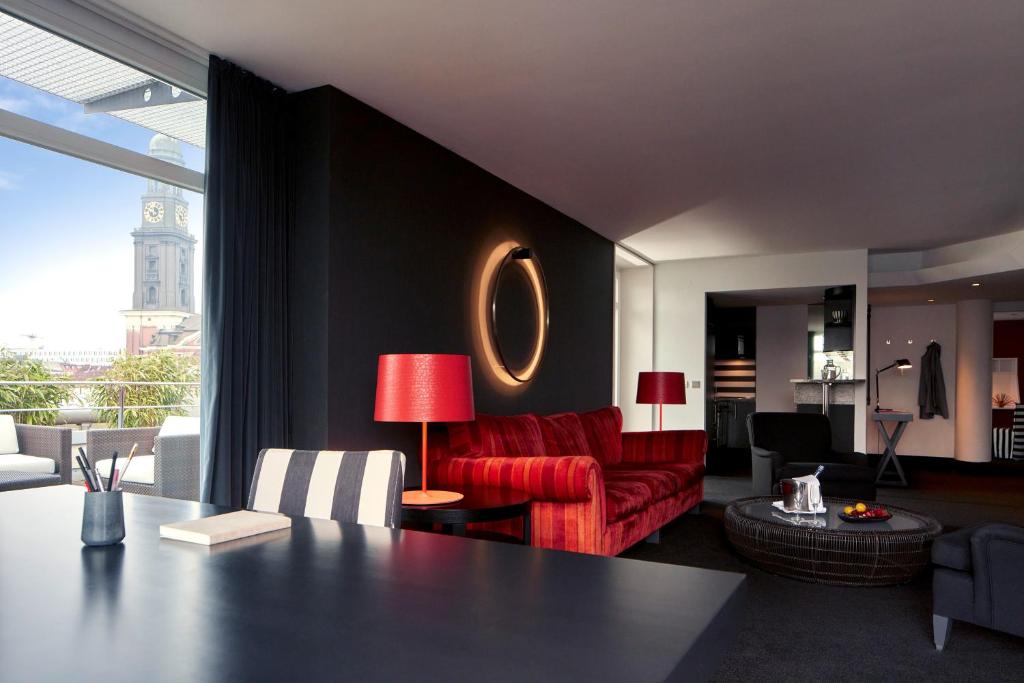 About Luxury Resort Platform